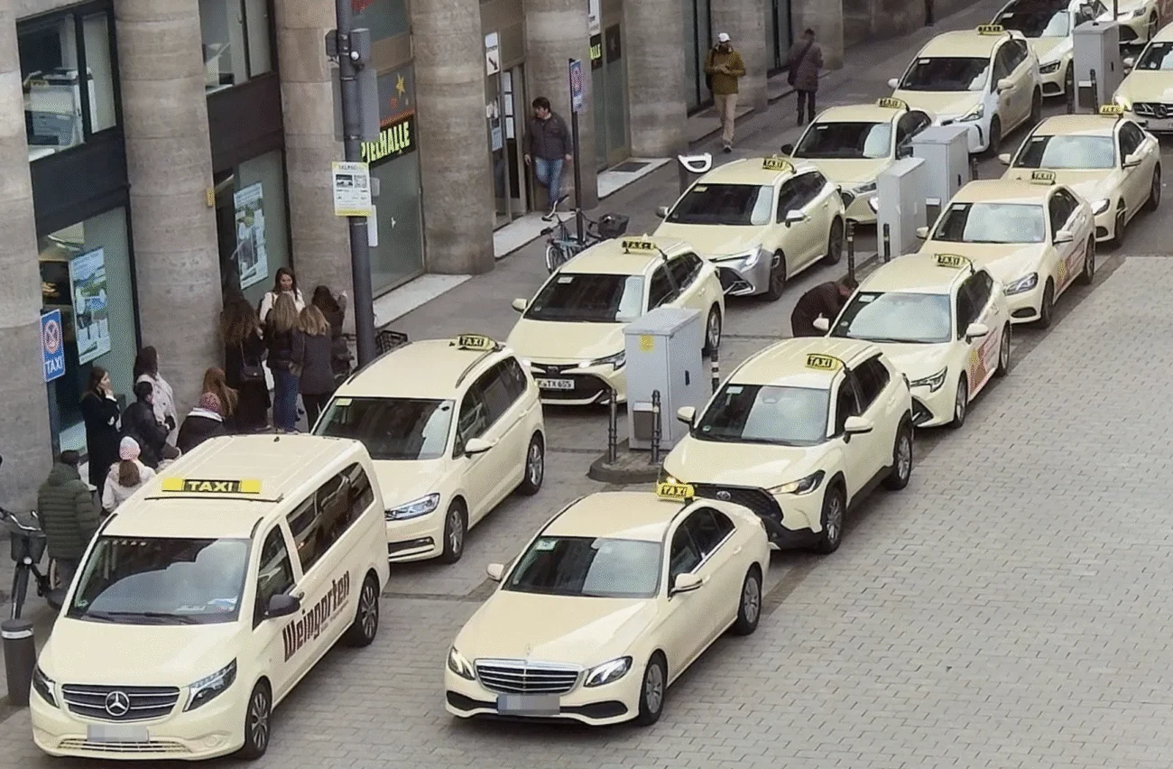 Taking a taxi in Cologne